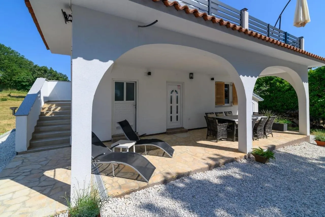 Apartment In Medulin With Terrace, Air Conditioning, W-Lan, Washing Machine 5158-2