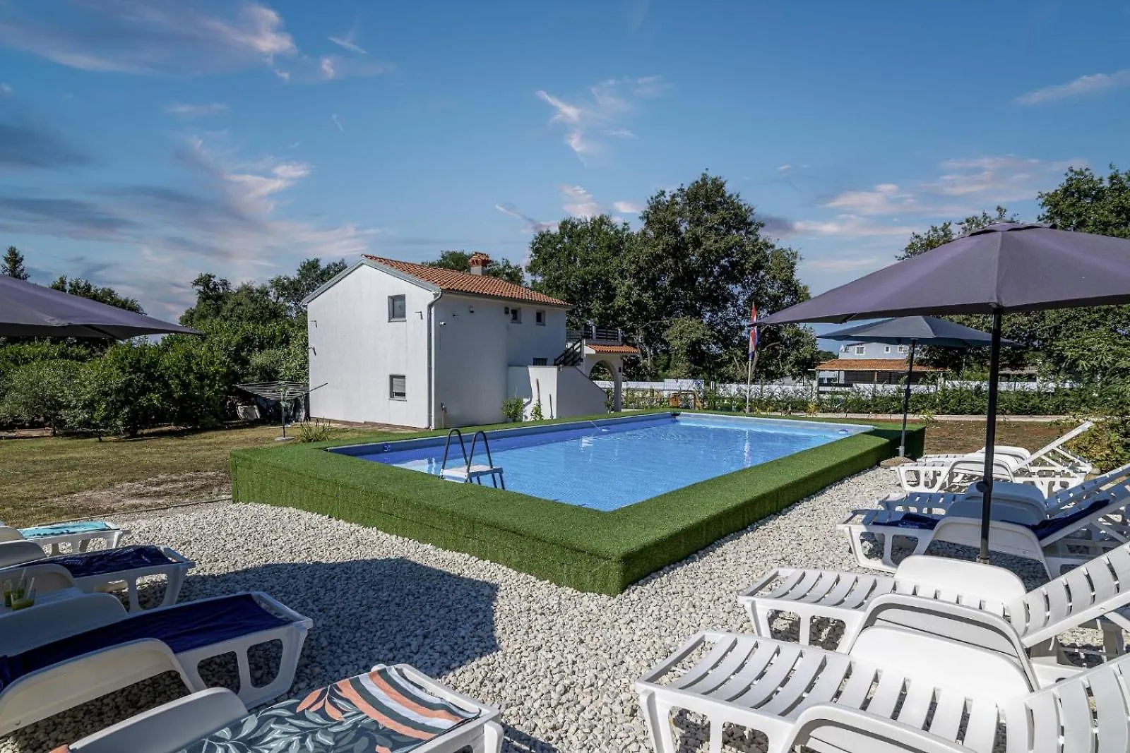 Apartment In Medulin With Terrace, Air Conditioning, W-Lan, Washing Machine 5158-2